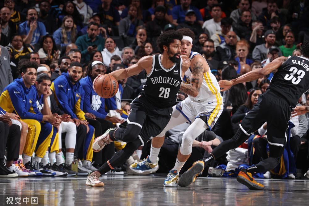 显了他的篮 显了他的篮